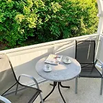 Strandnahe In Zentraler Aber Ruhiger Lage In Amanda Nr 09 Appartement *