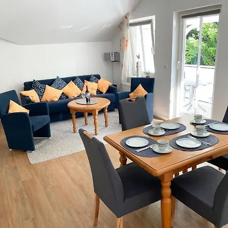 Strandnahe In Zentraler Aber Ruhiger Lage In Amanda Nr 09 Apartment Binz