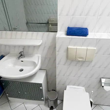 Apartment Strandnahe In Zentraler Aber Ruhiger Lage In Amanda Nr 09 *