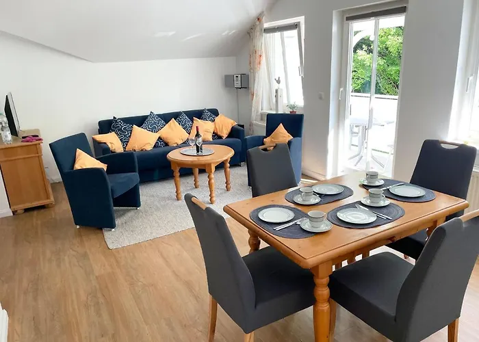 Strandnahe In Zentraler Aber Ruhiger Lage In Amanda Nr 09 Apartamento Binz