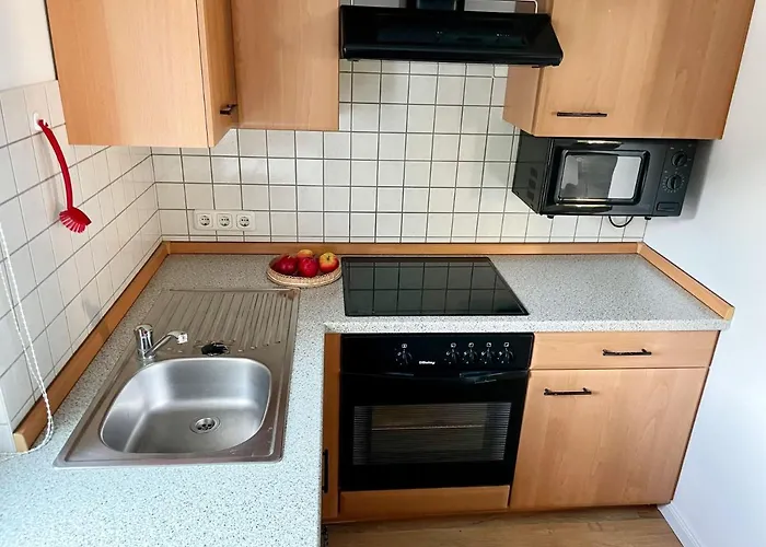 Strandnahe In Zentraler Aber Ruhiger Lage In Amanda Nr 09 Apartamento Binz