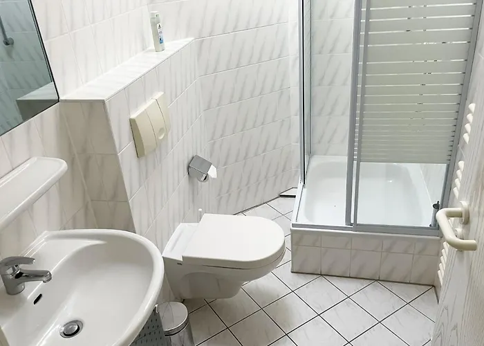 Apartamento Strandnahe In Zentraler Aber Ruhiger Lage In Amanda Nr 09 Binz