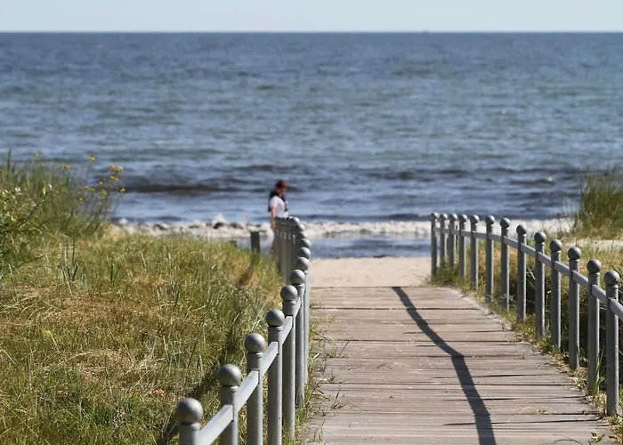 Strandnahe In Zentraler Aber Ruhiger Lage In Amanda Nr 09 * Binz